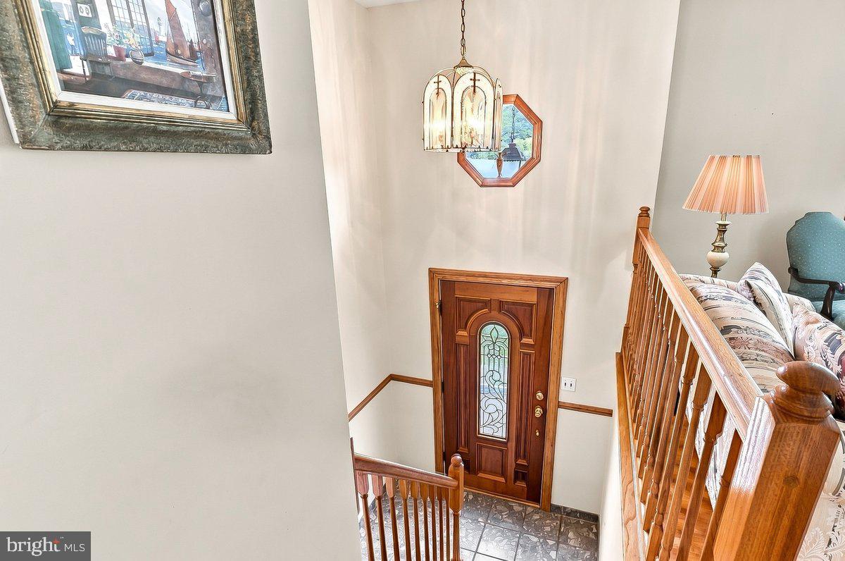 402 Farmhouse Rd Property Photo 11
