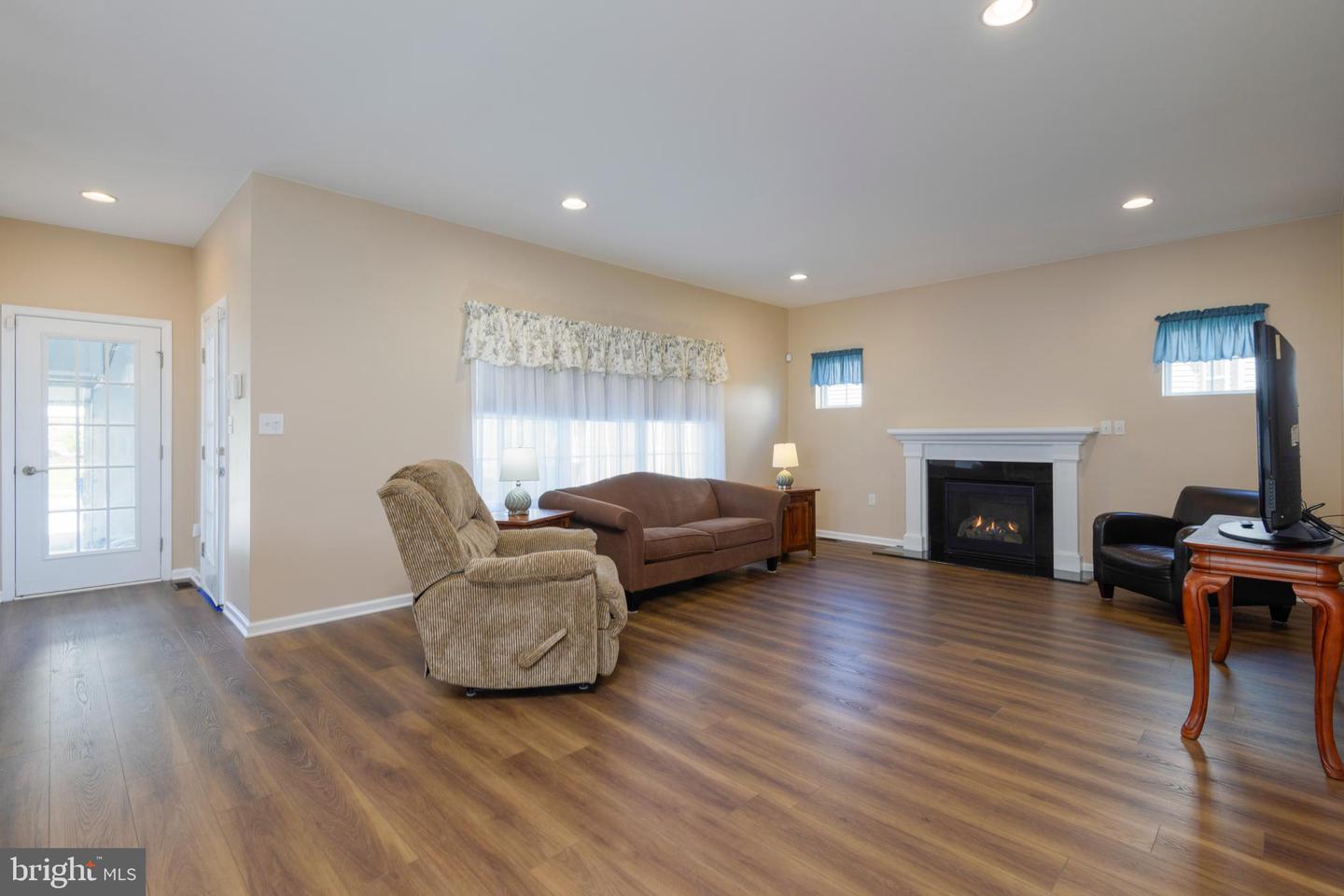 800 Cotrel Ln Property Photo 11