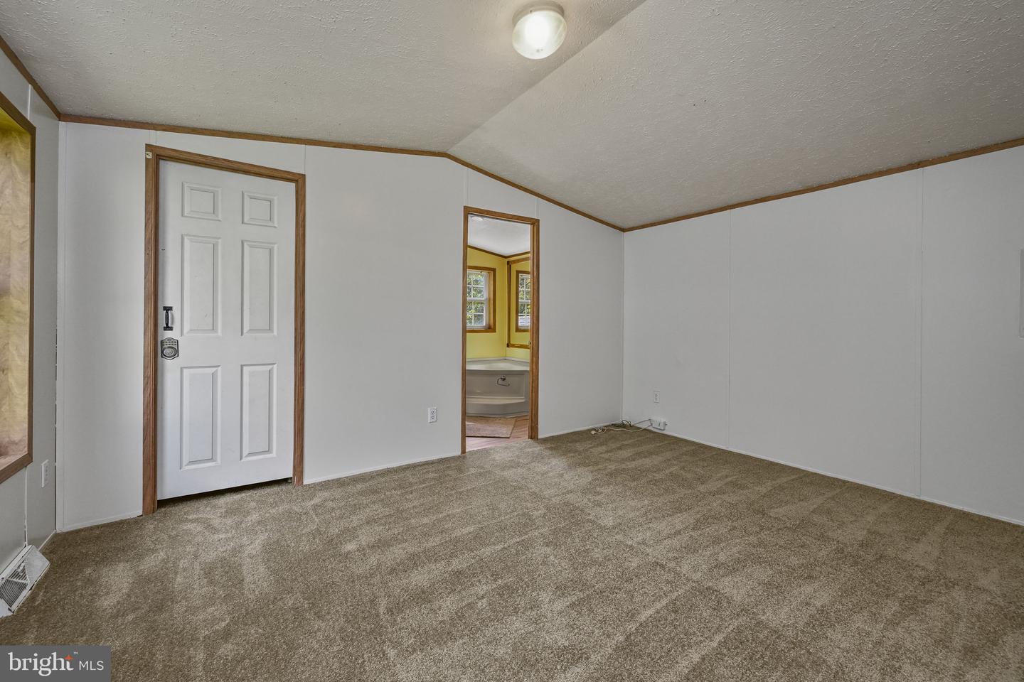 63 Erica Cir Property Photo 16