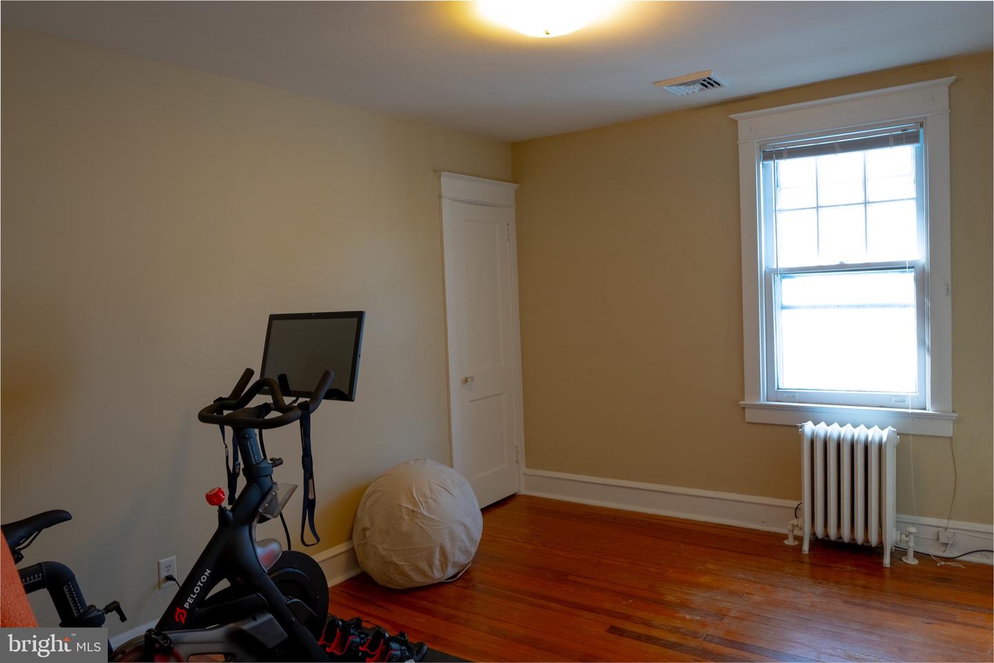 409 Price St Property Photo 16