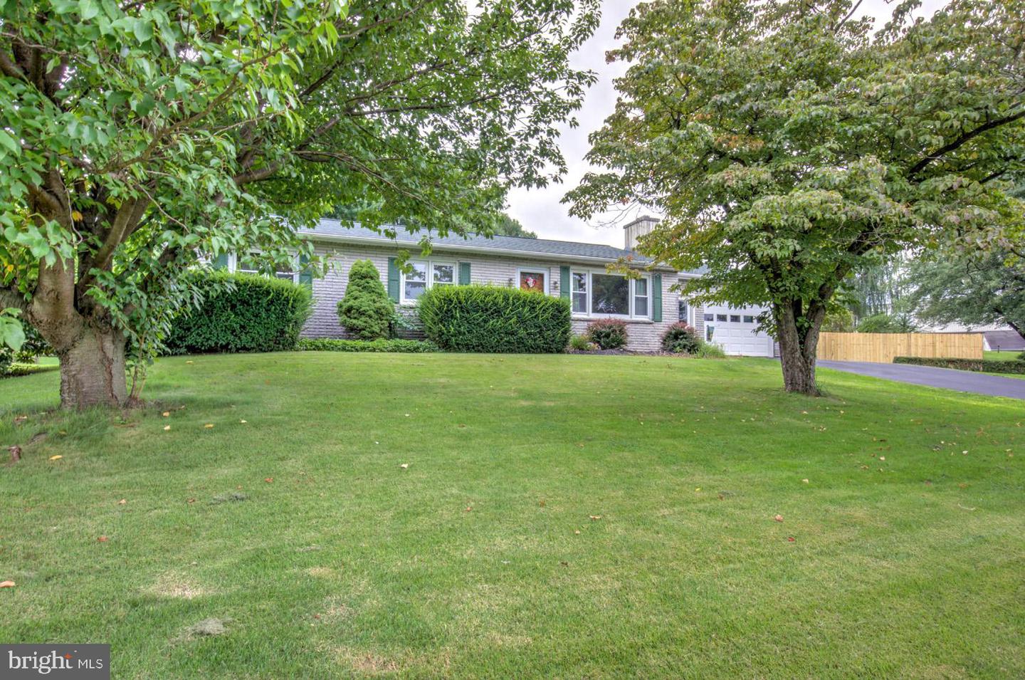 720 Meadow Dr Property Photo 5