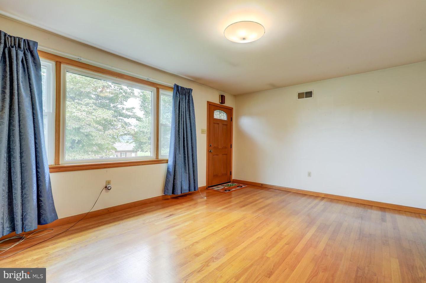 720 Meadow Dr Property Photo 13