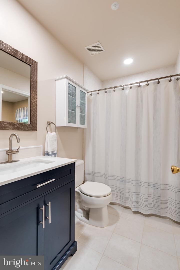 693 Metro Ct Property Photo 15