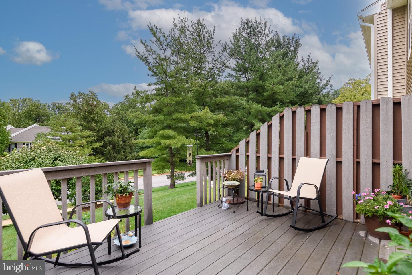 693 Metro Ct Property Photo 18