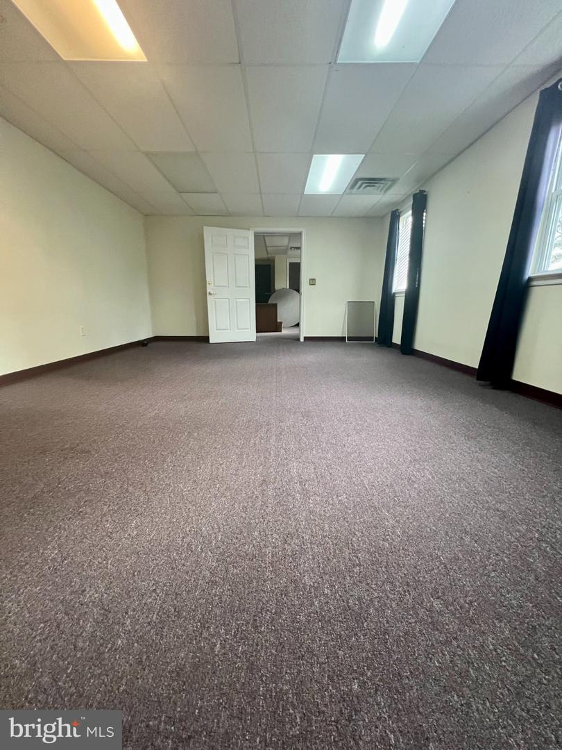 413 Mcfarlan Rd #unit B Property Photo 5