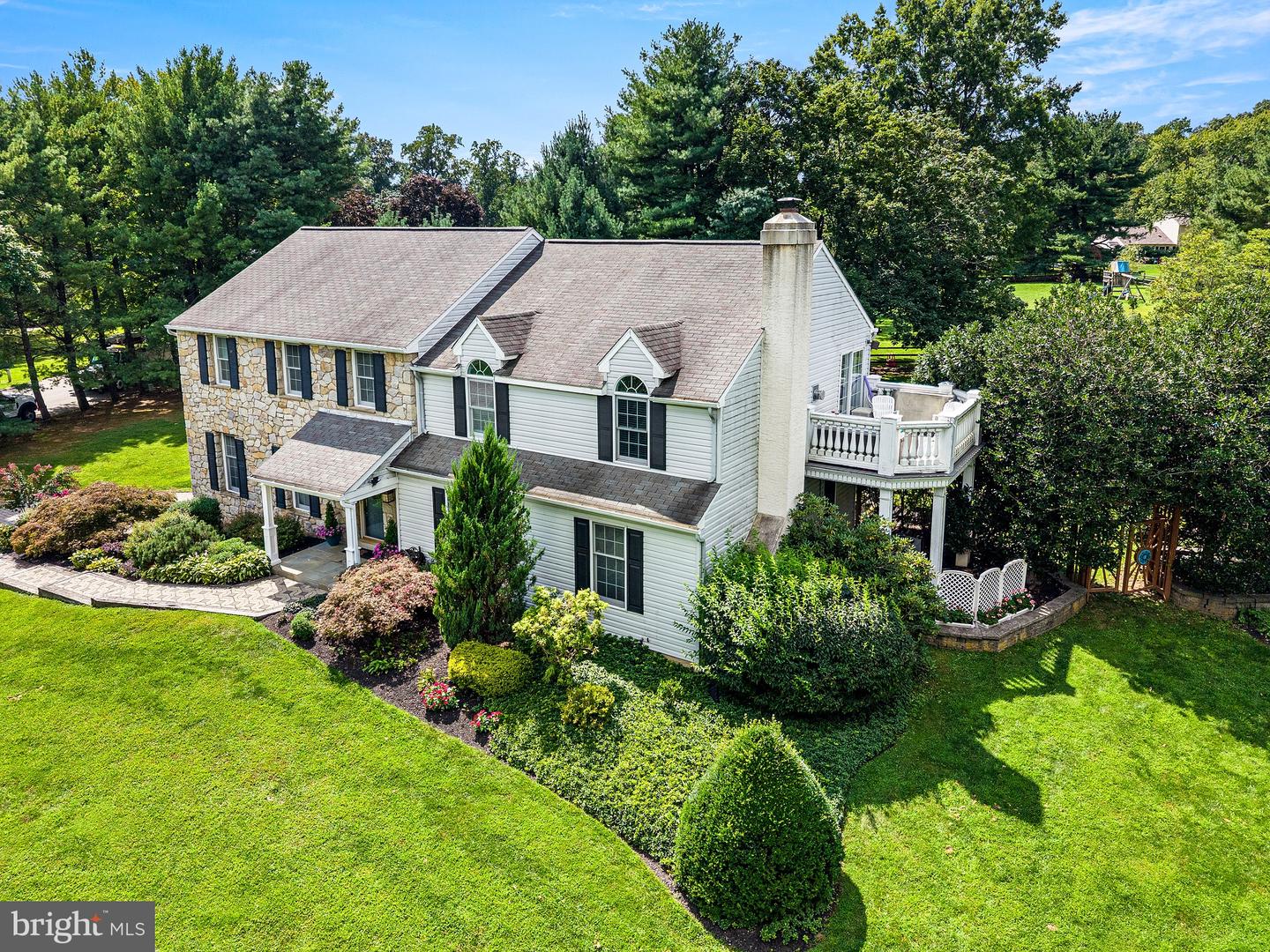 9 ANTHONY DR