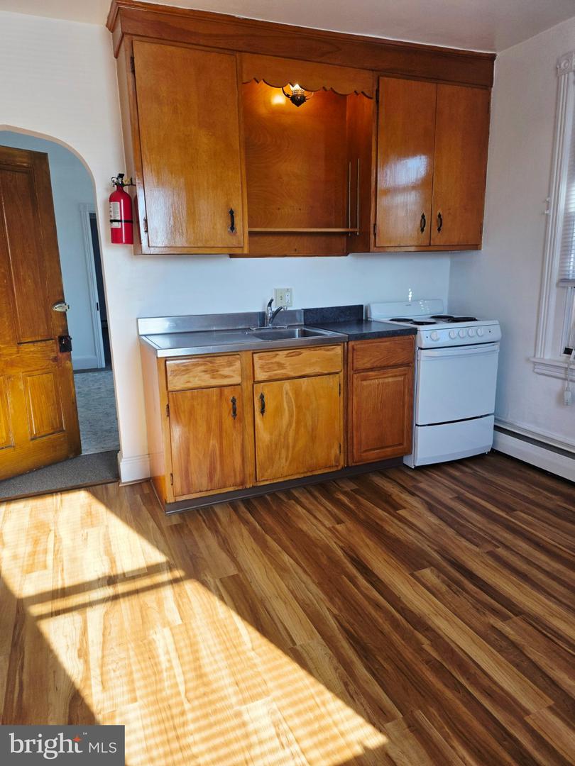 516 Franklin Ave #apt 2nd Fl Property Photo 9