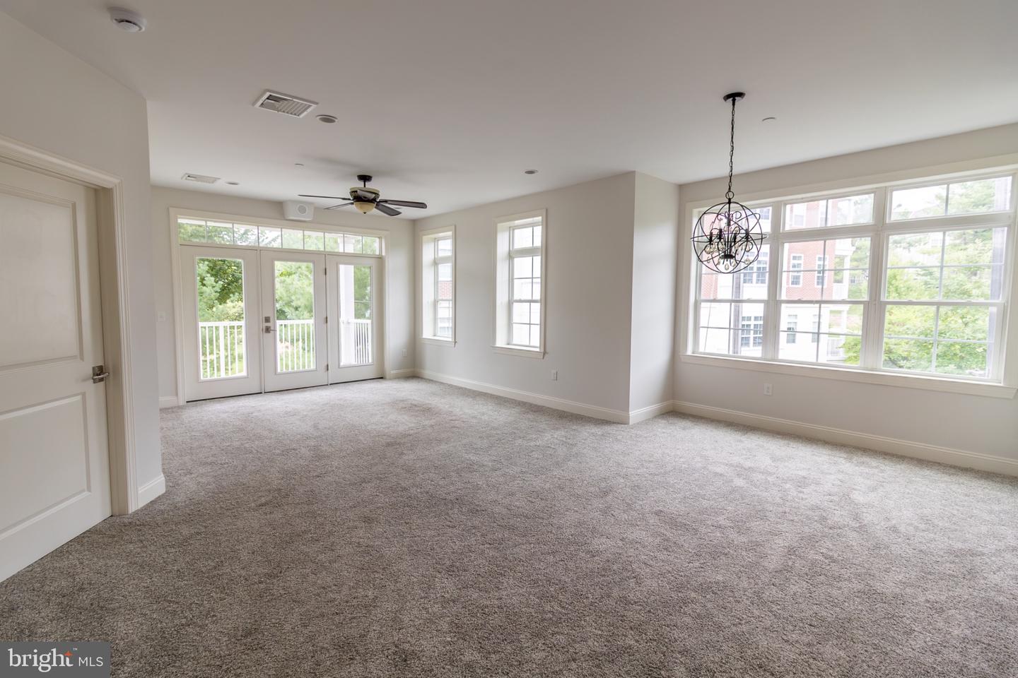 124 Gilpin Dr #a-205 Property Photo 6