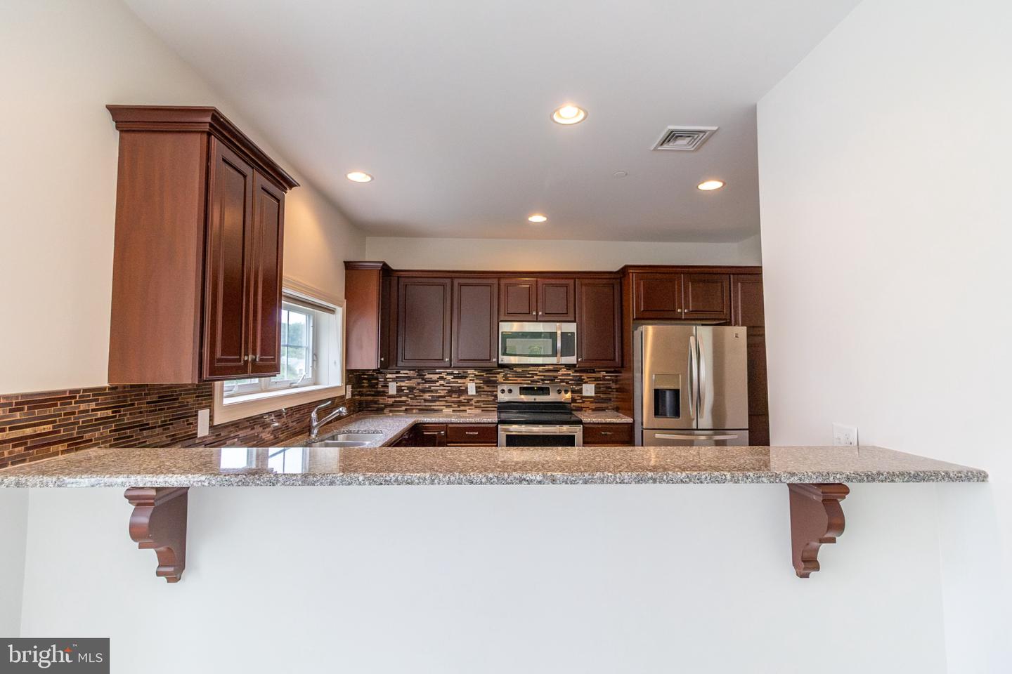 124 Gilpin Dr #a-205 Property Photo 11