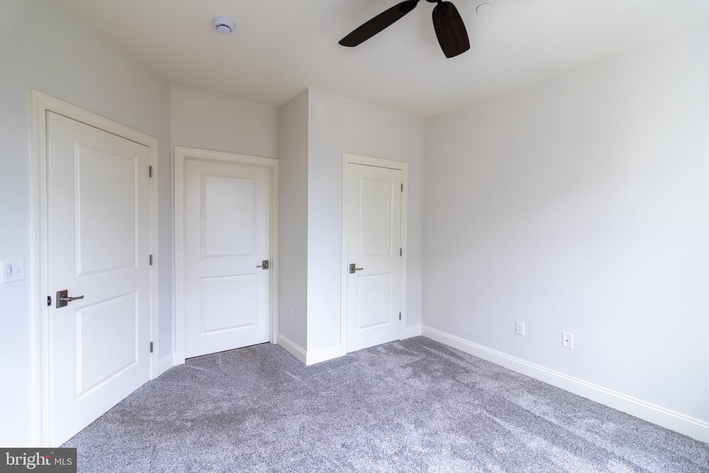 124 Gilpin Dr #a-205 Property Photo 23