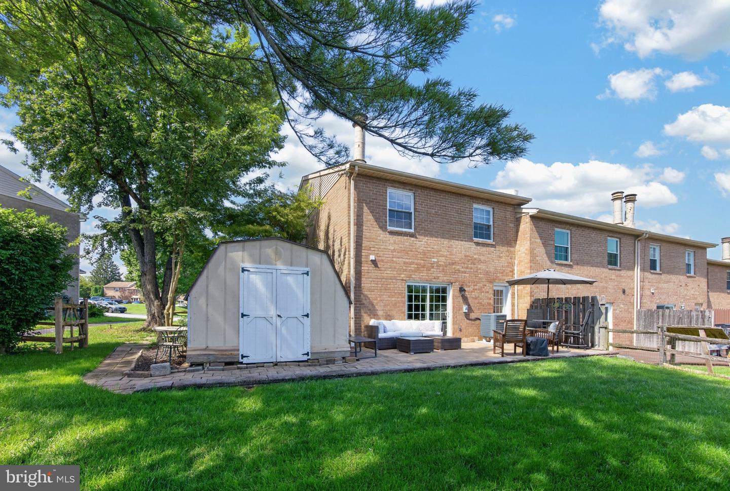 429 Carmarthen Ct Property Photo 13