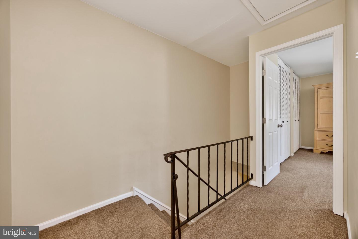 429 Carmarthen Ct Property Photo 29