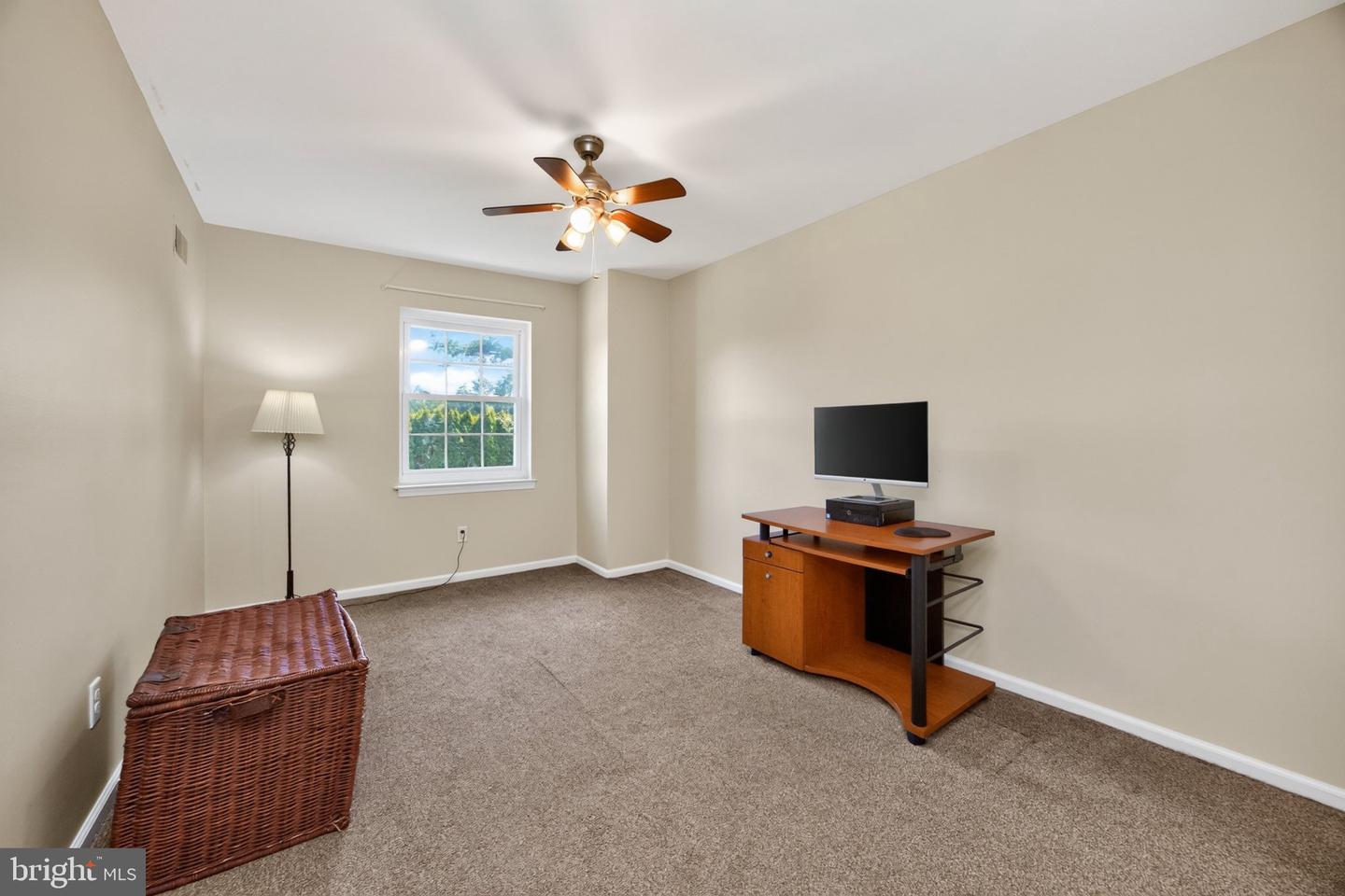 429 Carmarthen Ct Property Photo 36