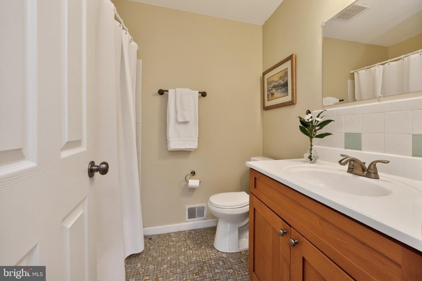 429 Carmarthen Ct Property Photo 38