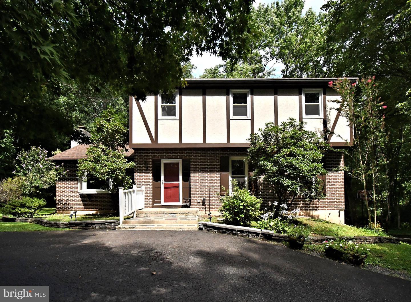 1464 Cornerstone Dr Property Photo 2