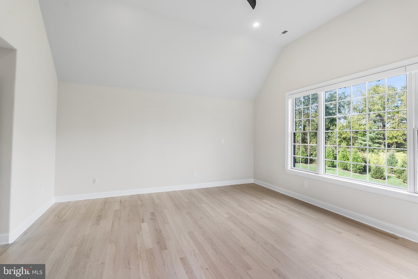 2 Barnwood Cir Property Photo 29