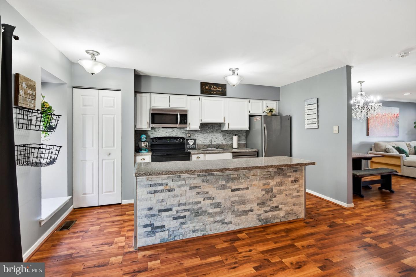 4203 Franklin Ct #4203 Property Photo 13