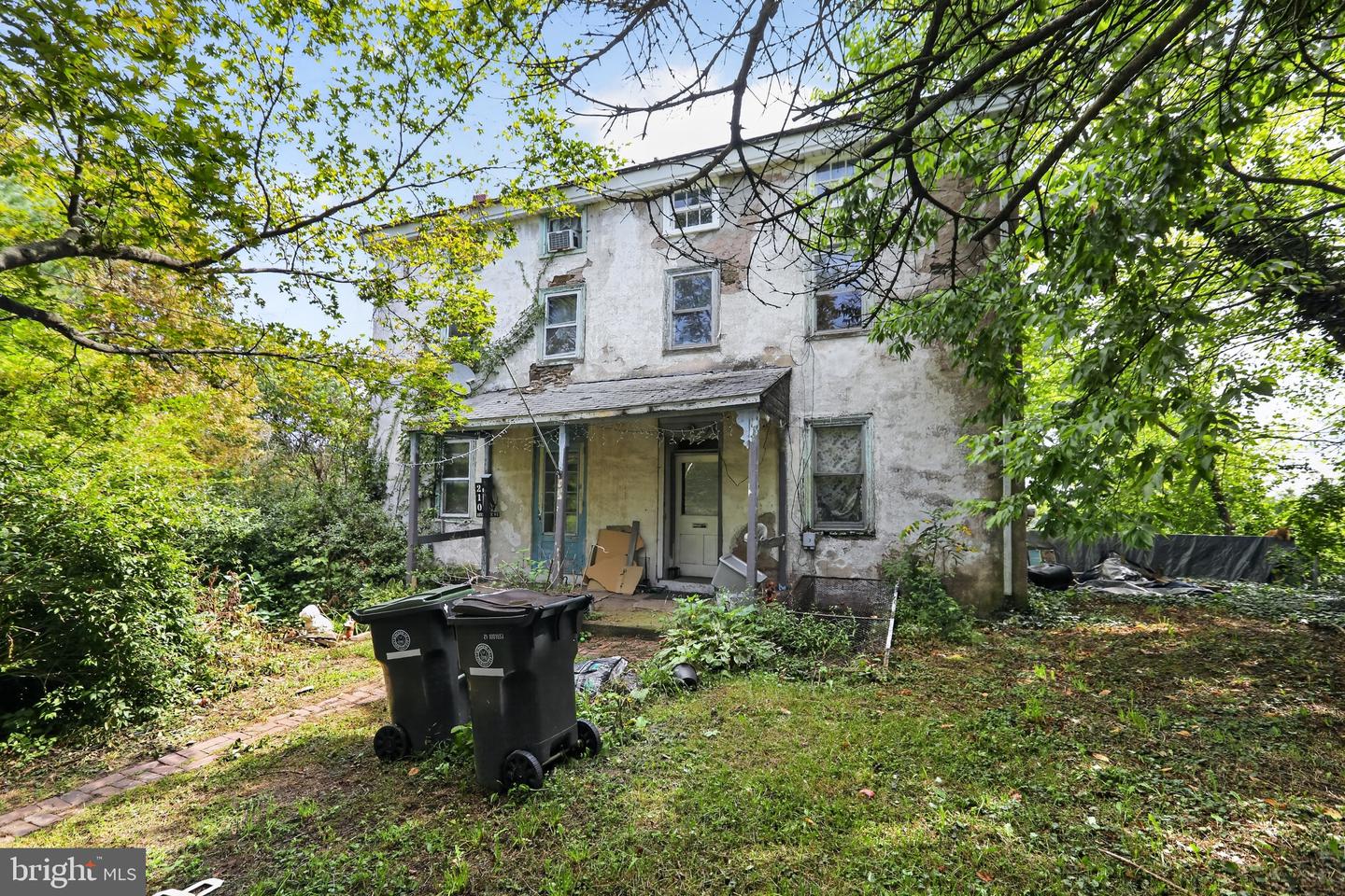 210-212 Heckle St Property Photo 1