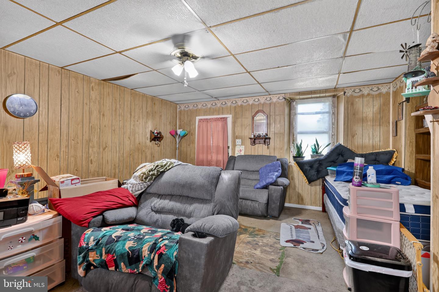 210-212 Heckle St Property Photo 8