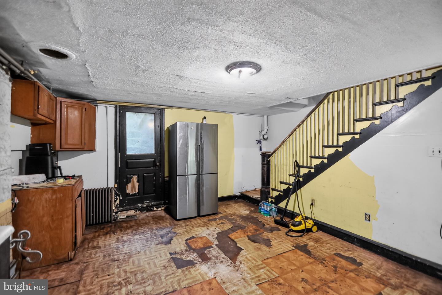 210-212 Heckle St Property Photo 9
