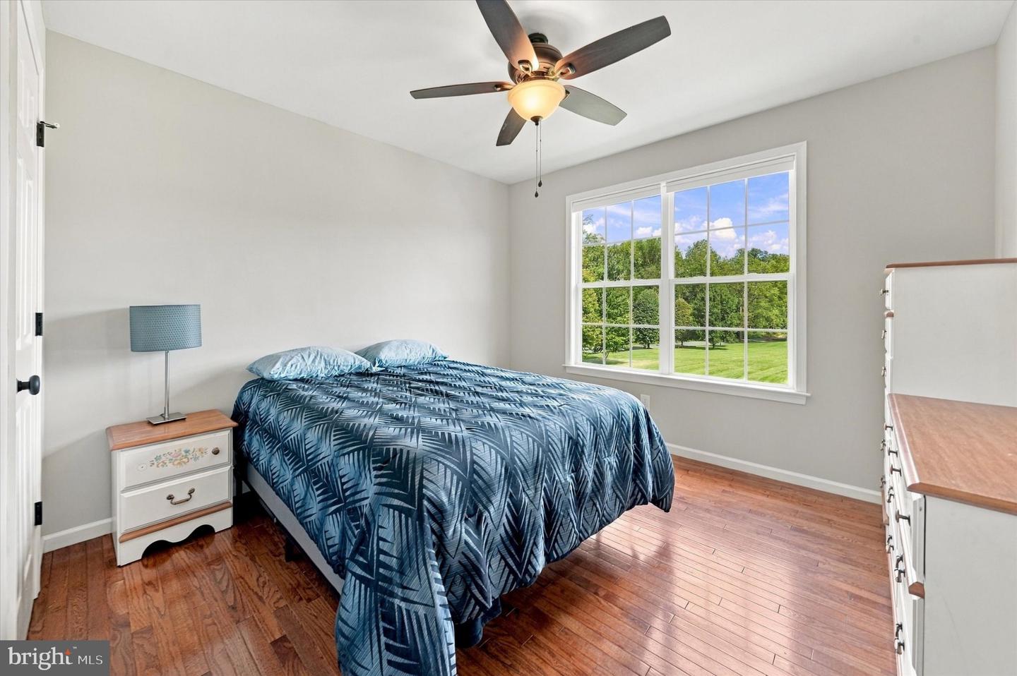 100 Jefferson Blvd Property Photo 26