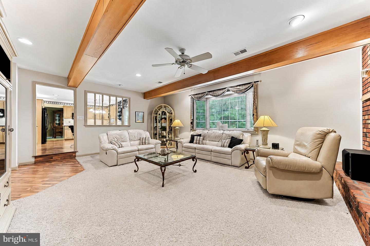 1434 Cooper Cir Property Photo 6