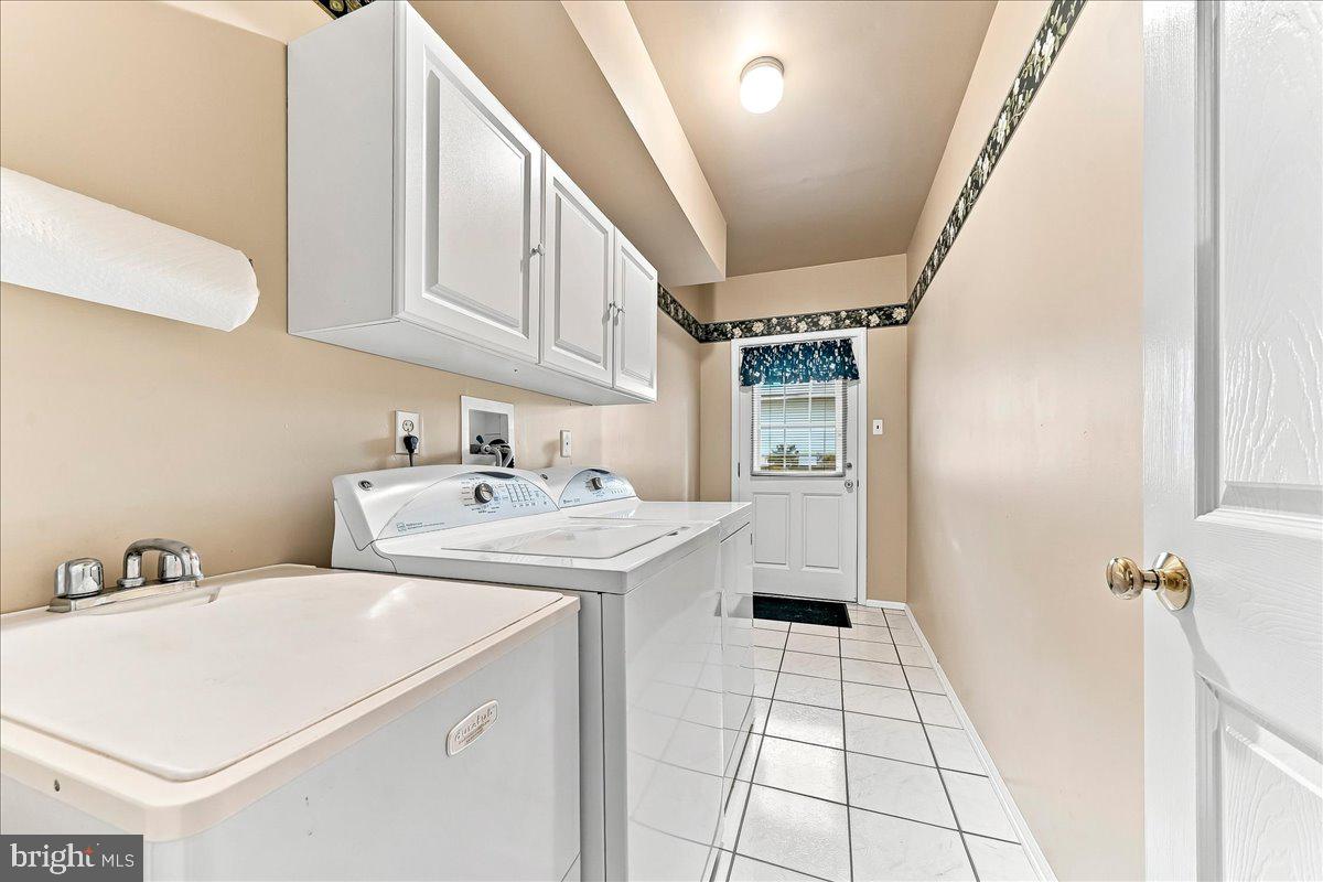 1434 Cooper Cir Property Photo 7