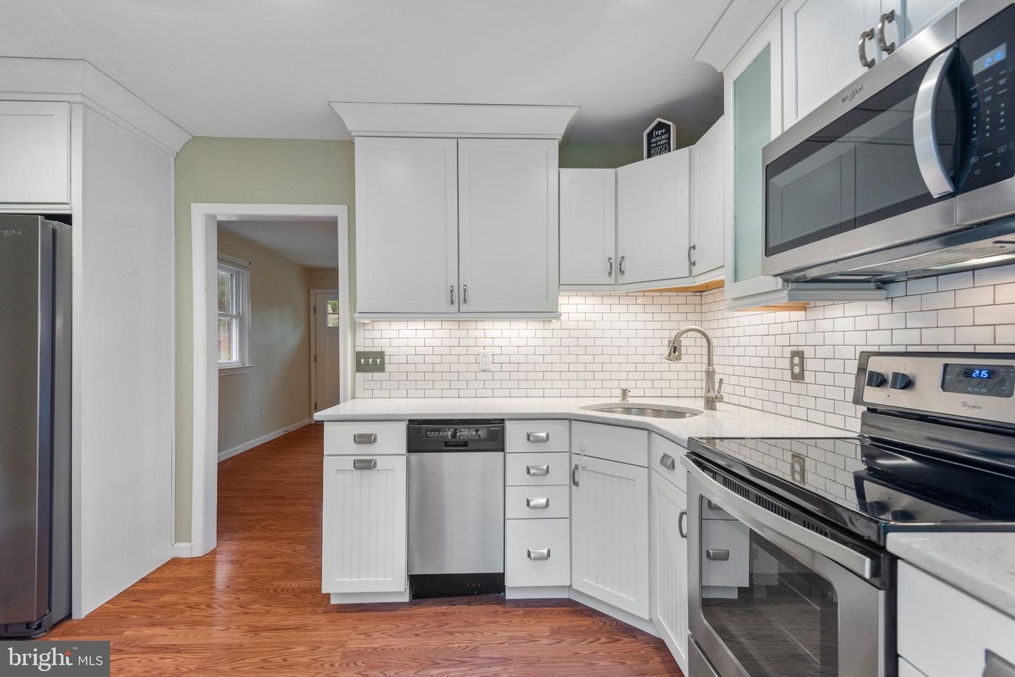 46 Village Way Property Photo 8