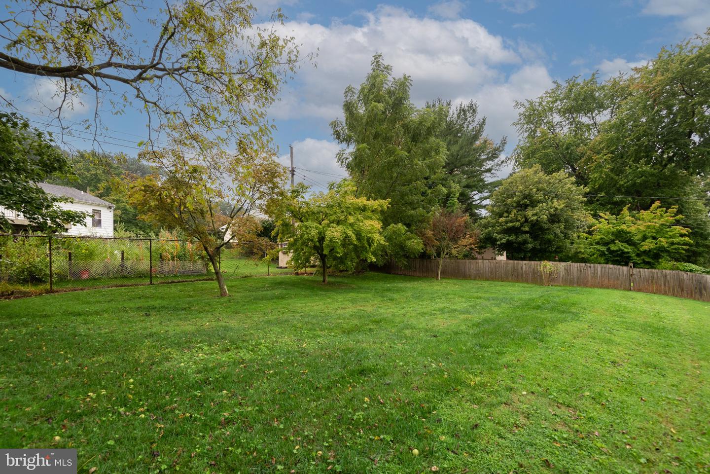 46 Village Way Property Photo 28