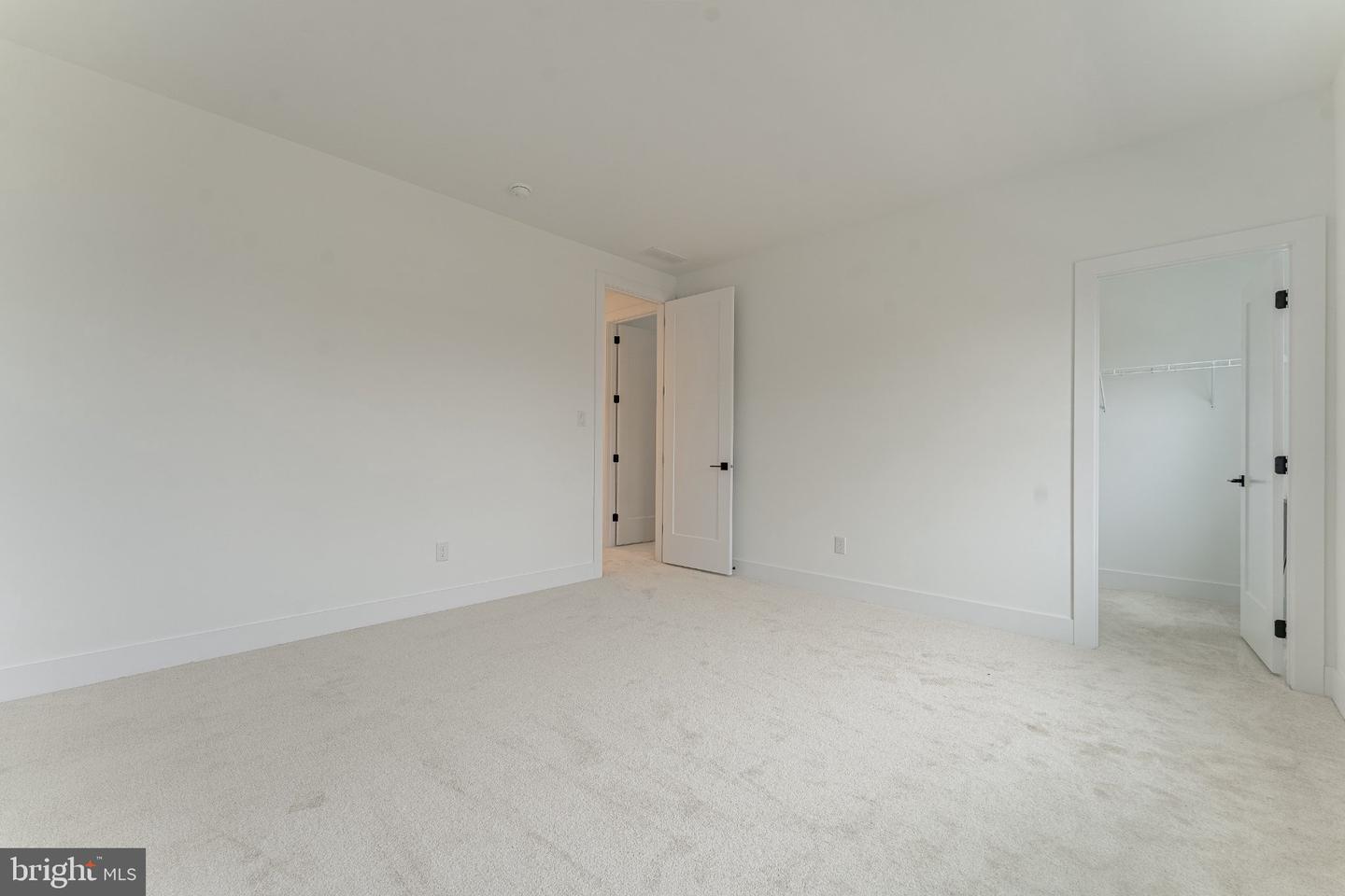 544 Anfield Rd Property Photo 42
