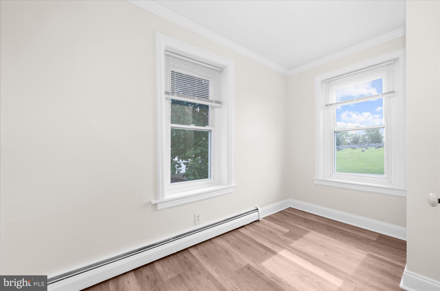 825 Maple Ave Property Photo 15