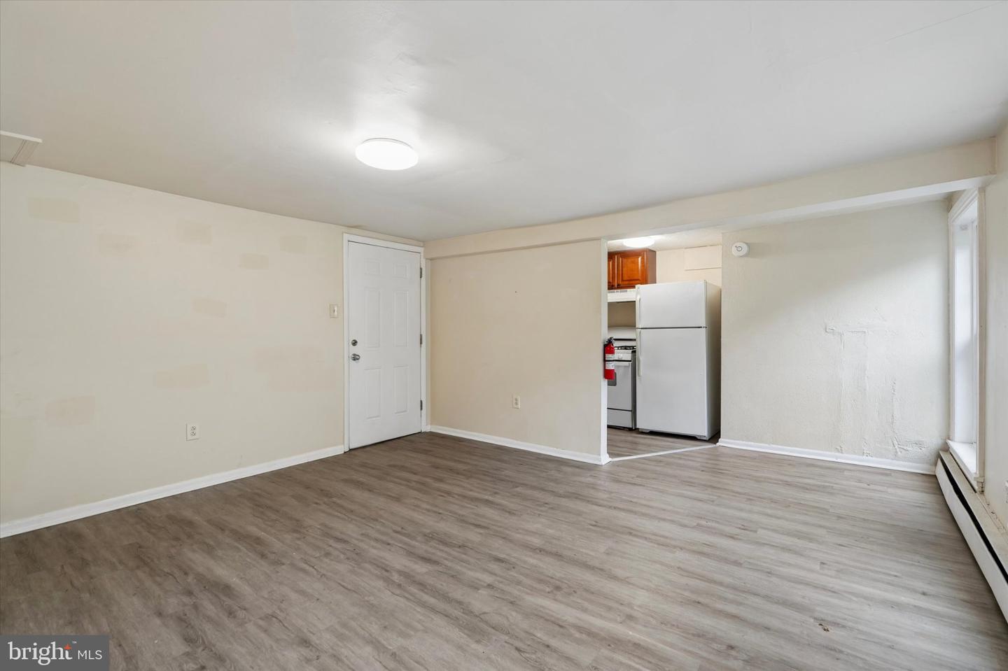 208 E Lincoln Hwy #2 Property Photo 9