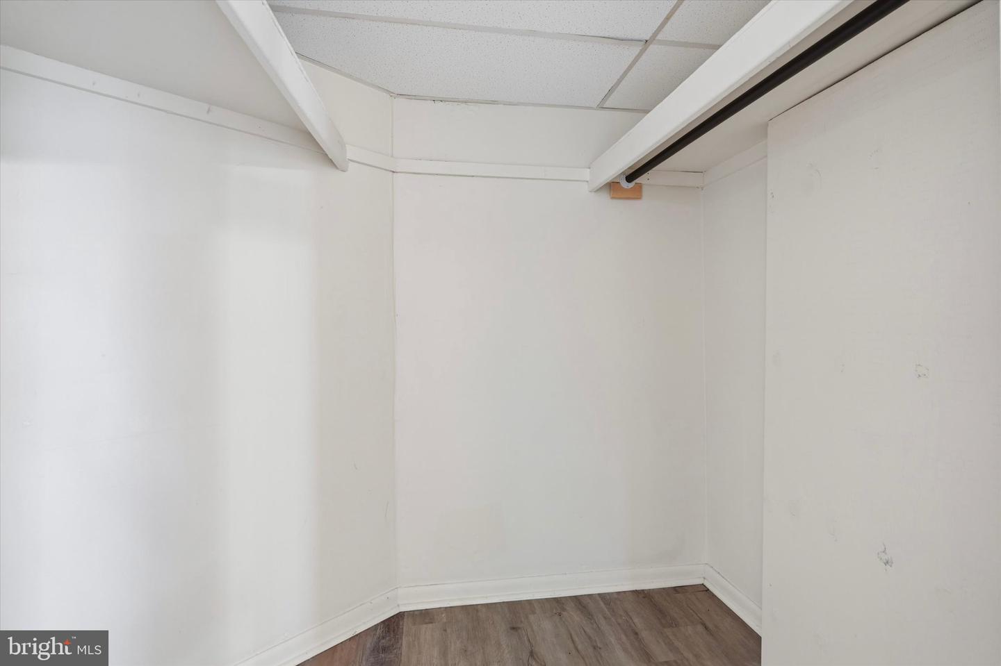 208 E Lincoln Hwy #2 Property Photo 15
