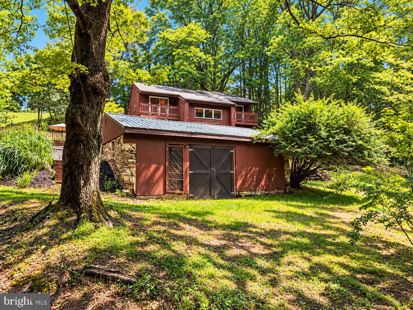 79 E Highland Rd Property Photo 39