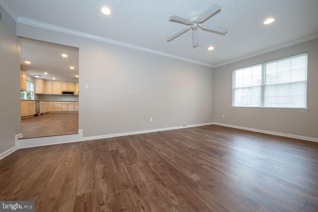 335 Trotters Way Property Photo 14