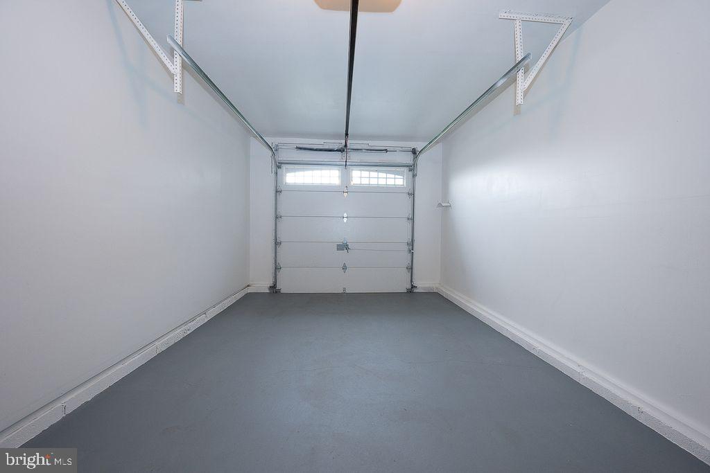 335 Trotters Way Property Photo 18