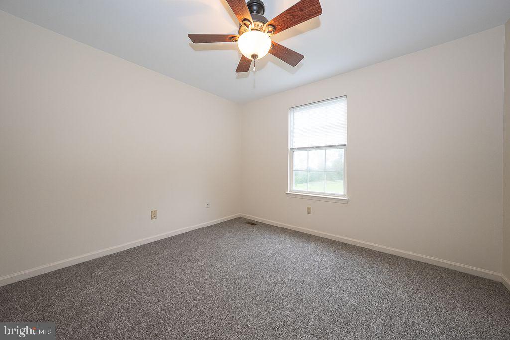 335 Trotters Way Property Photo 27
