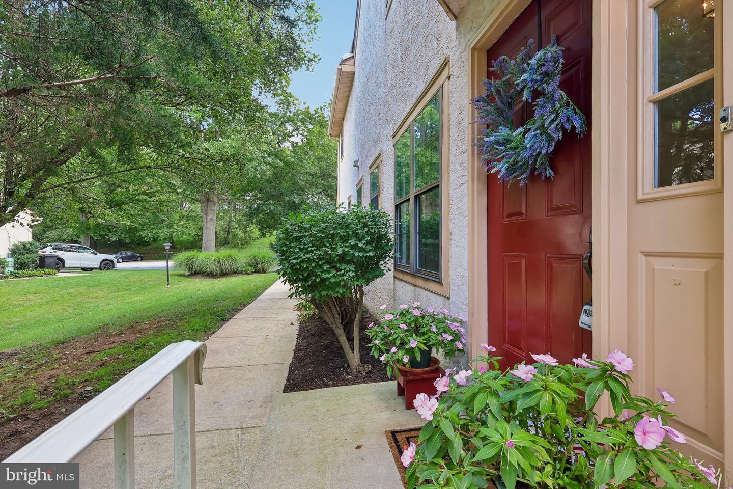 769 Brettingham Ct #601 Property Photo 4