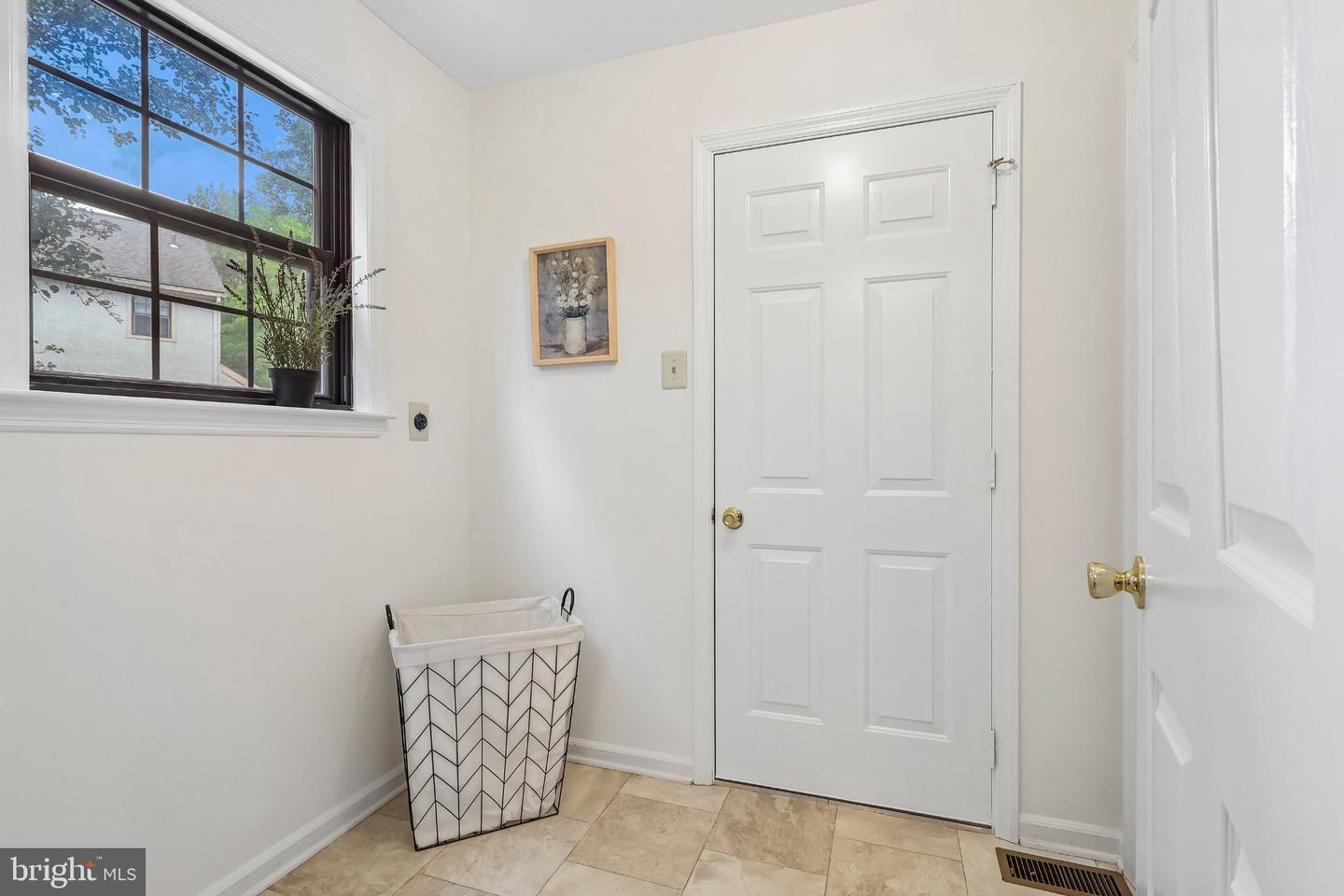 769 Brettingham Ct #601 Property Photo 27