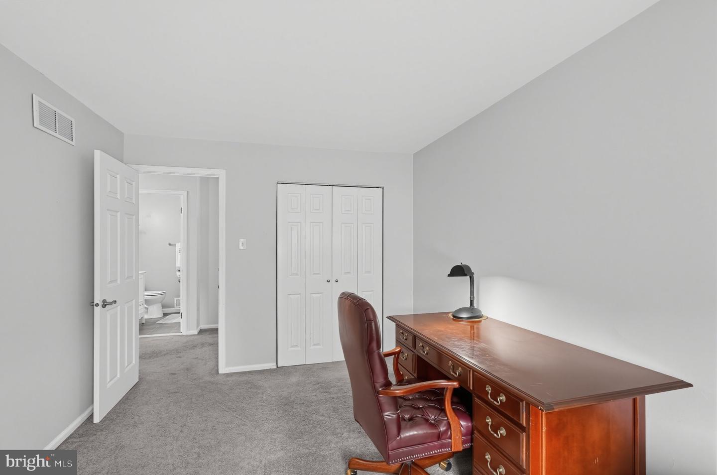 403 Carmarthen Ct Property Photo 29