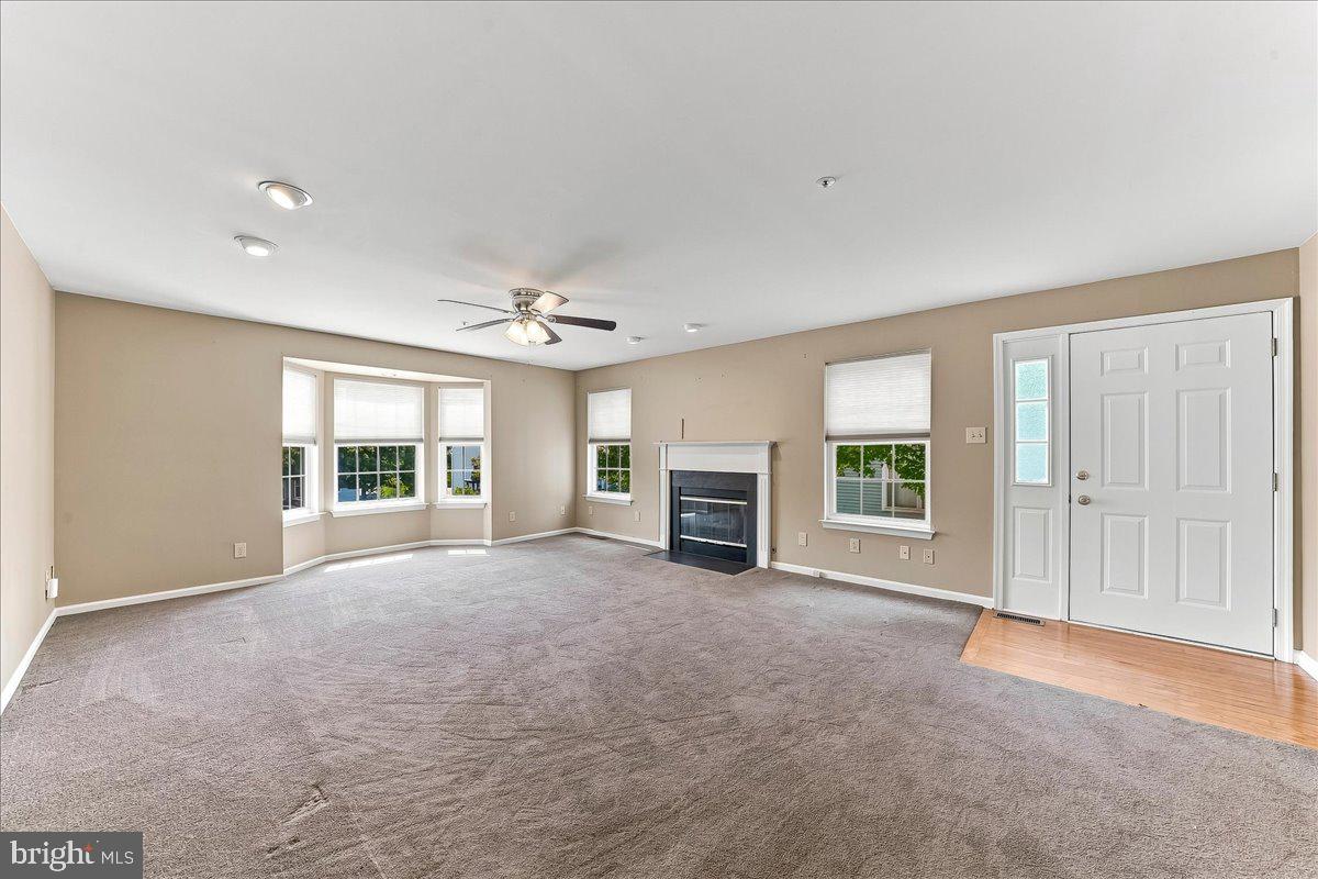347 Huntington Ct #19 Property Photo 25