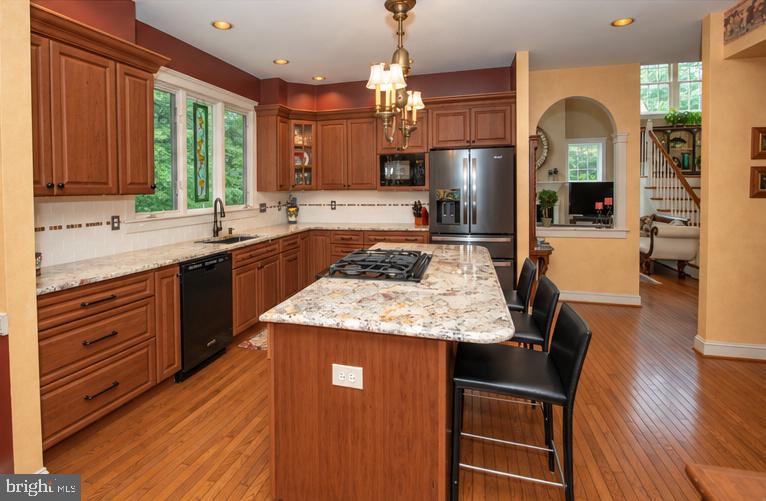 104 Mountain Laurel Ln Property Photo 9