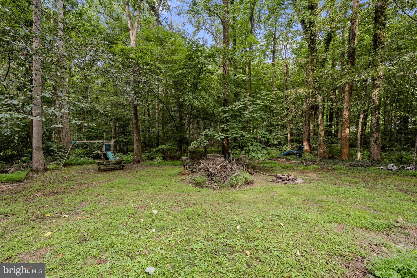 142 Oak Ln Property Photo 12