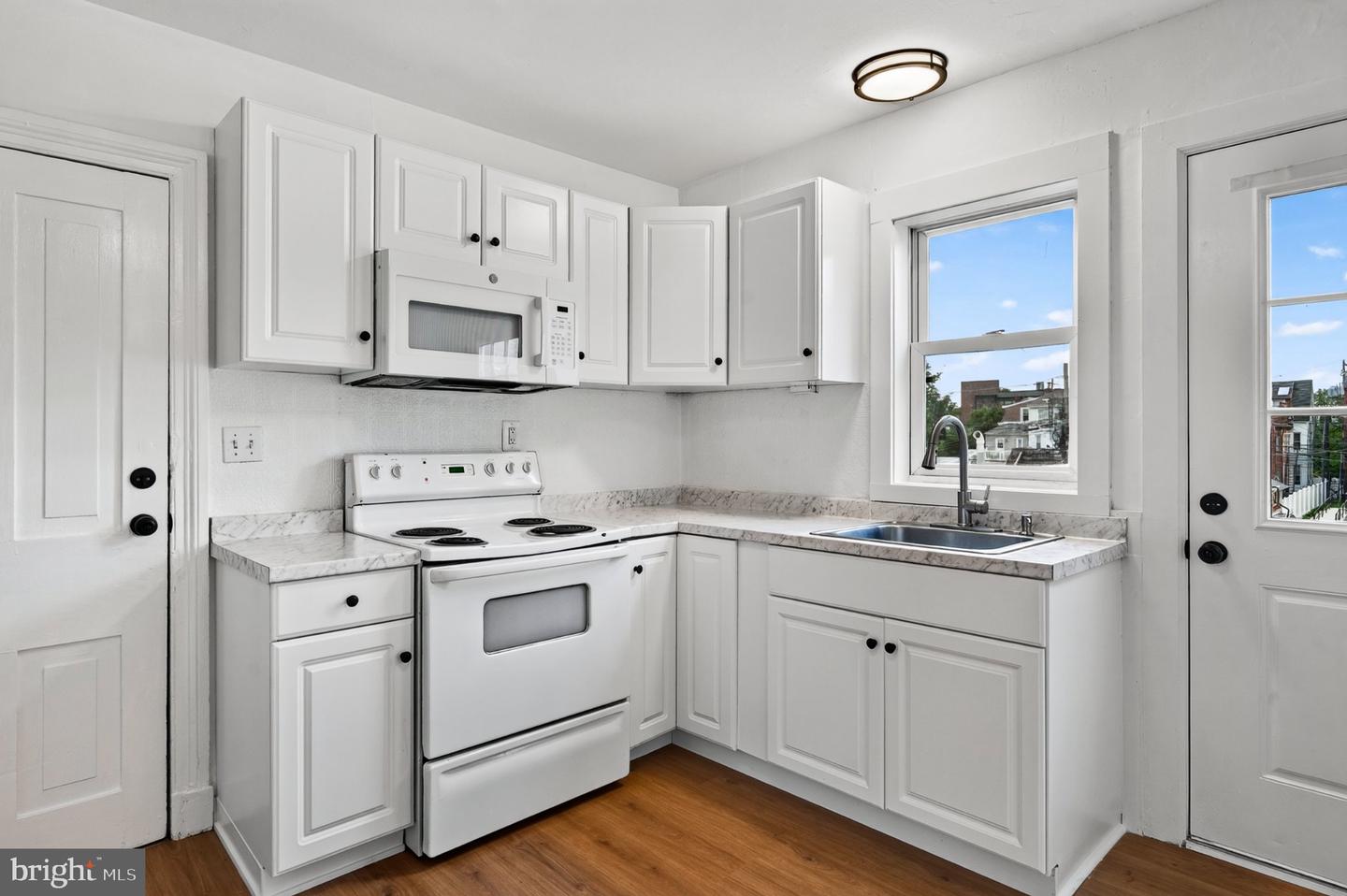 133 E Gay St #3rd Flr Property Photo 2