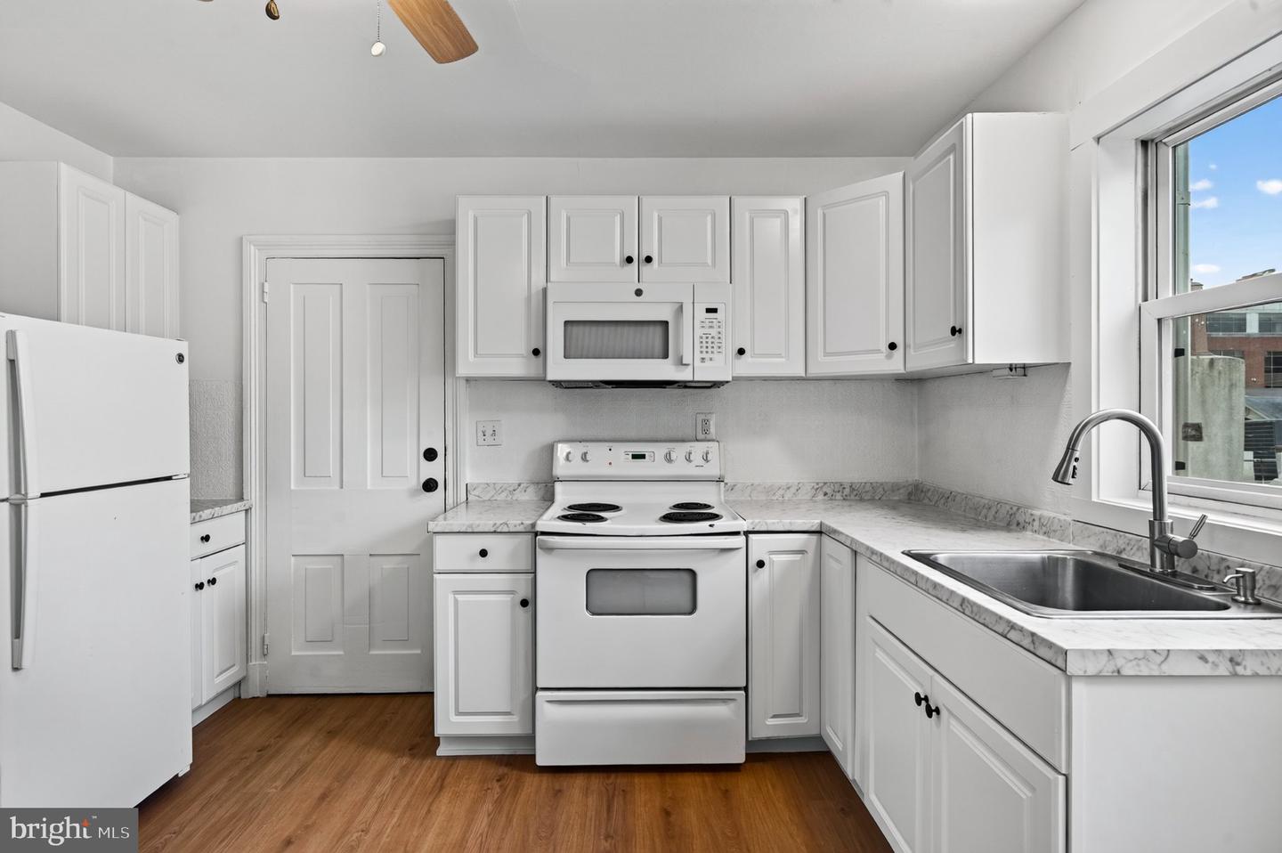 133 E Gay St #3rd Flr Property Photo 4