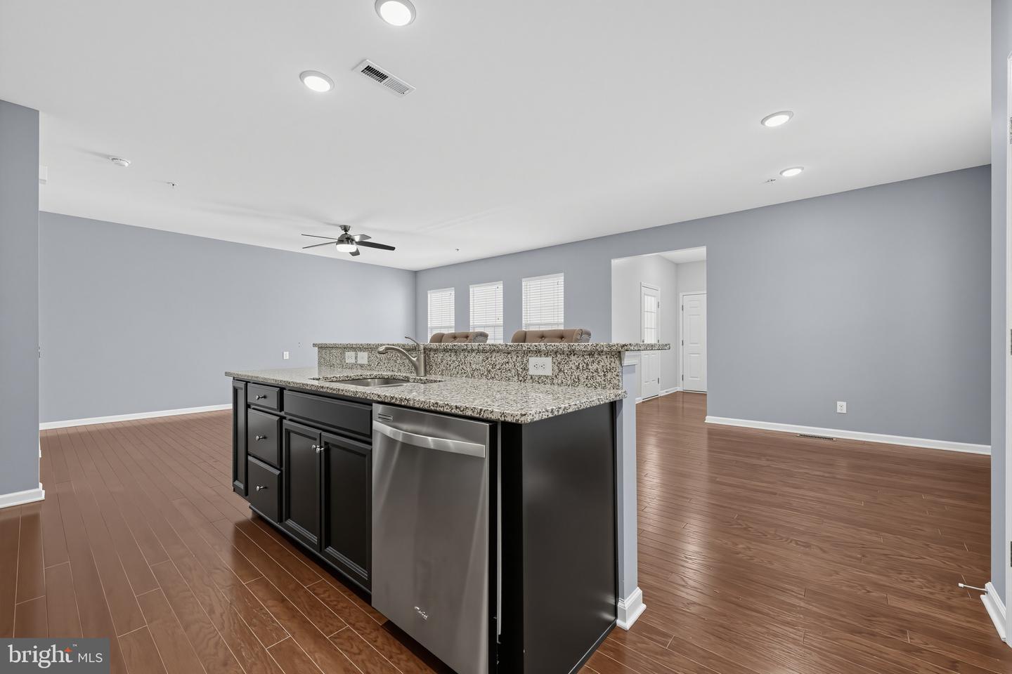 710 Sun Valley Ct Property Photo 6