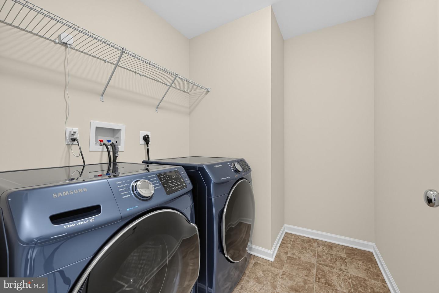 710 Sun Valley Ct Property Photo 18