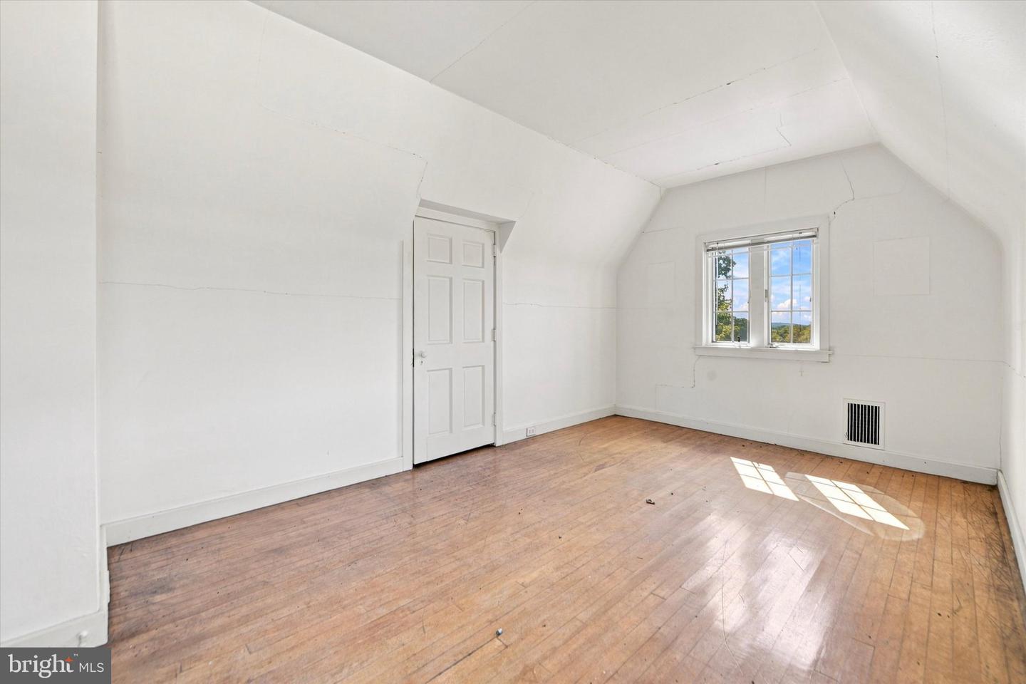 949 E Swedesford Rd Property Photo 33