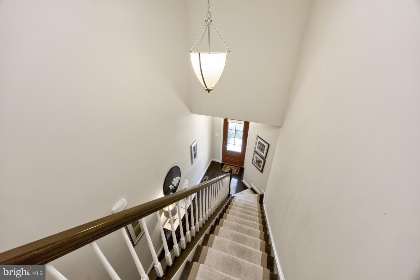 607 Cliff Ln Property Photo 21