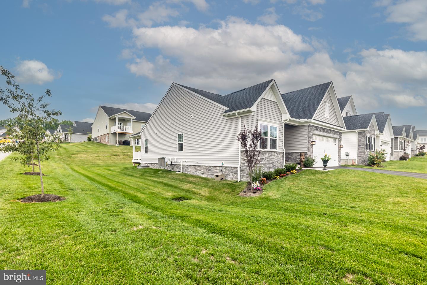 1206 Gilray Dr Property Photo 4
